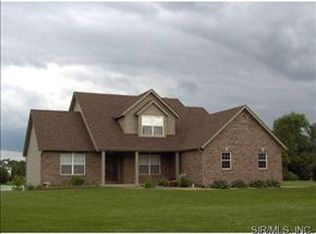 13 Wheat Rdg, Collinsville, IL 62234