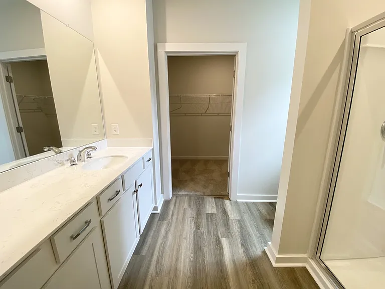 55 Lockwood Dr — Photo 14