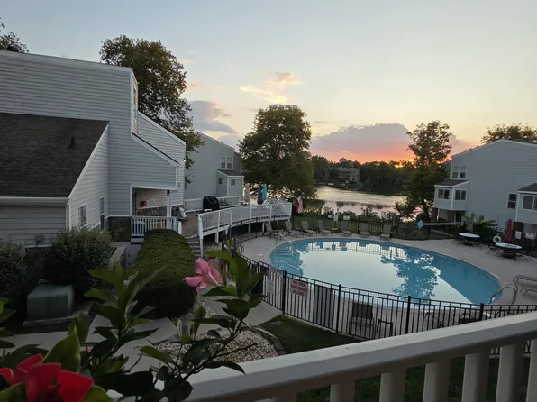 2414 Lake Park Rd APT 1204, Lexington, KY 40502