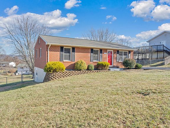 2nd image of 359 Hillview Dr