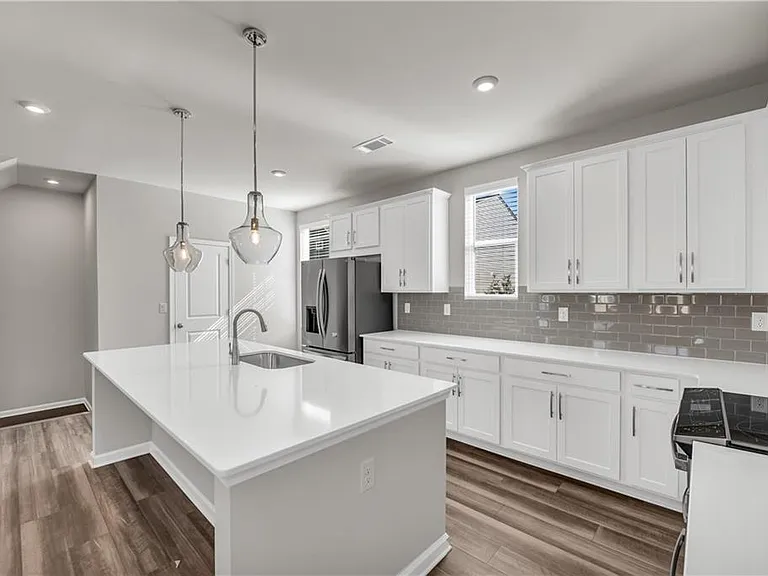 2713 Creek View Ter NW — Photo 15