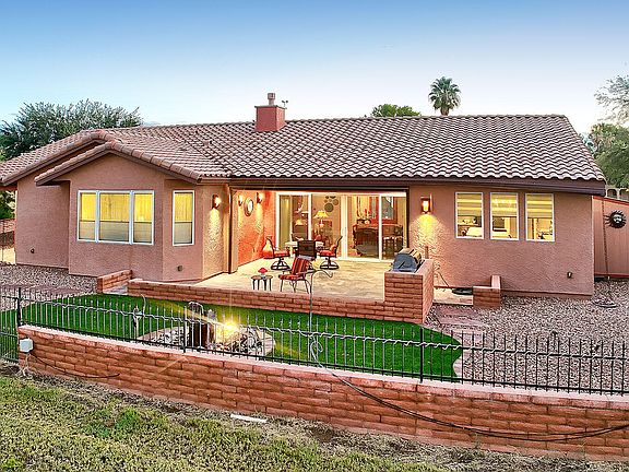 3rd image of 1261 N Paseo De Golf