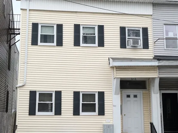287 W 5th St, South Boston, MA 02127