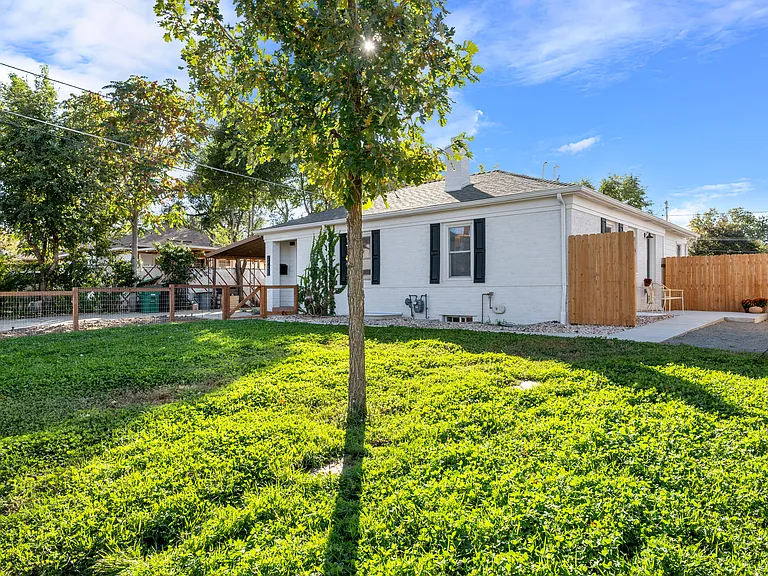 3943 Haddon Rd — Photo 51