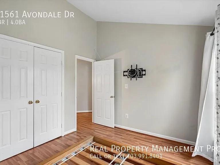 11561 Avondale Dr — Photo 27