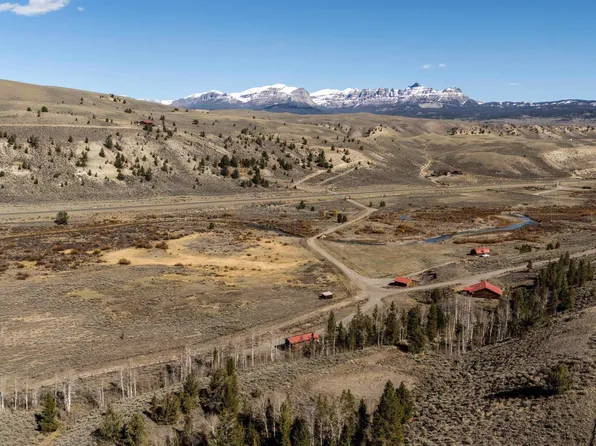 29 Stucki Weg Dr, Dubois, WY 82513