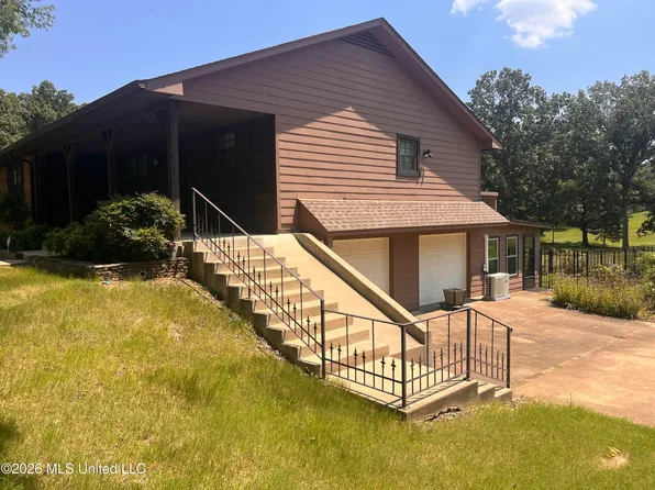 321 Odom Rd, Hernando, MS 38632