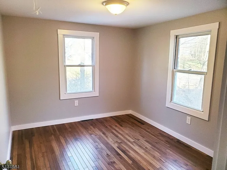 29 Millbrook Rd — Photo 13