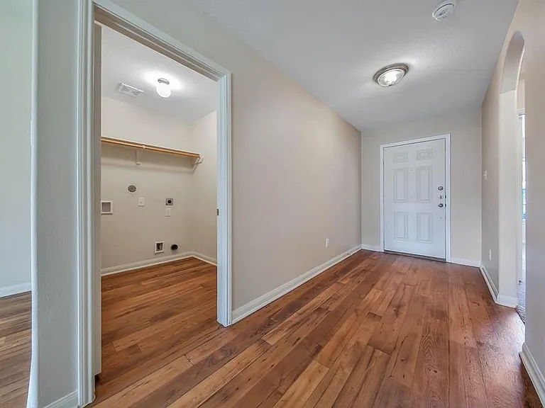 315 Pine Mist Ln — Photo 23