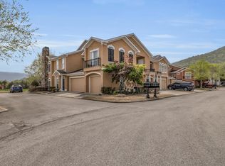 903 Renaissance Ct, Chattanooga, TN 37419