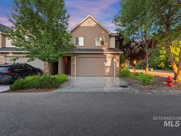5040 Alworth St, Garden City, ID 83714