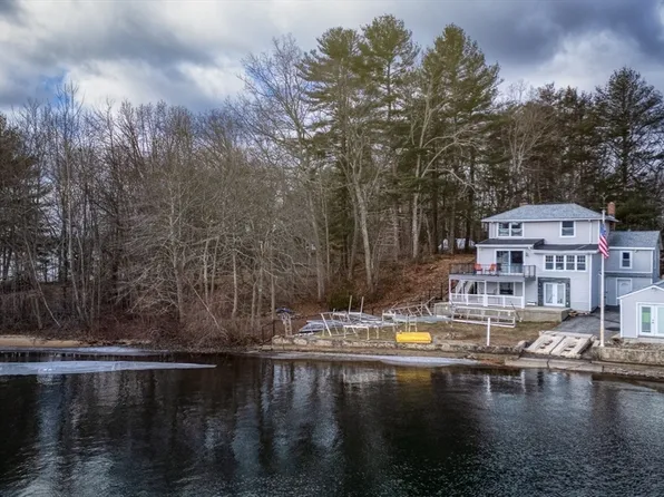 91 S Shore Rd, Webster, MA 01570