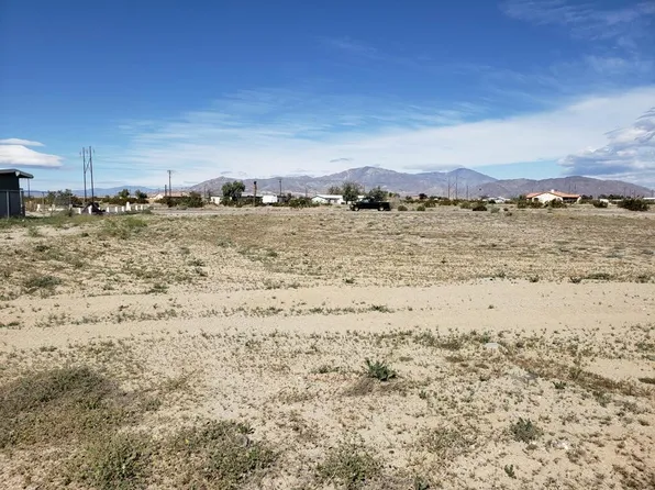 2324 S Marina Dr, Thermal, CA 92274