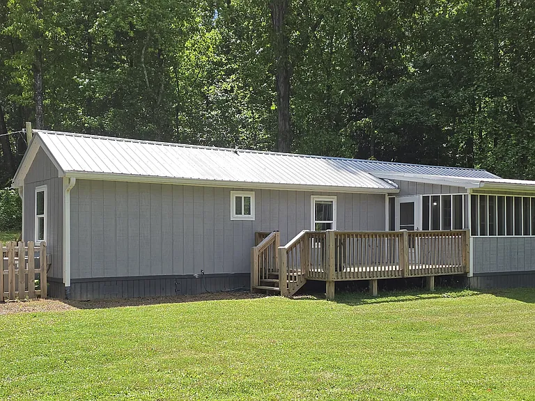 2525 Highway 140 NW — Photo 1