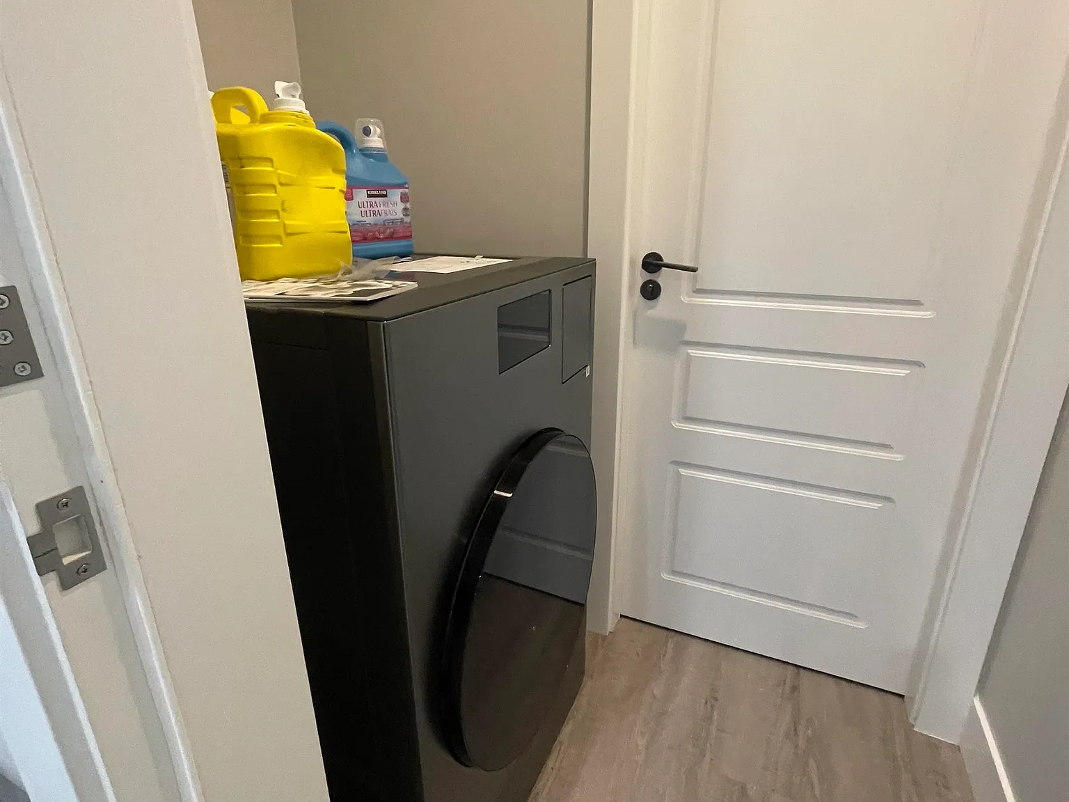1 bed, 450 sqft, $1,500 — Photo 3