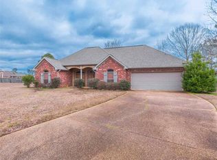 108 Ashton Ct, Byram, MS 39272