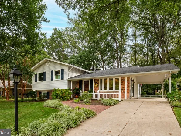 16223 Gales St, Laurel, MD 20707