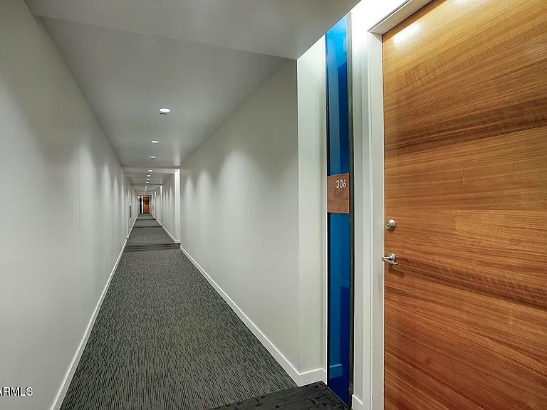 100 W Portland St #306 — Photo 2