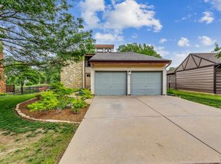1910 S Lori Ln, Wichita, KS 67207