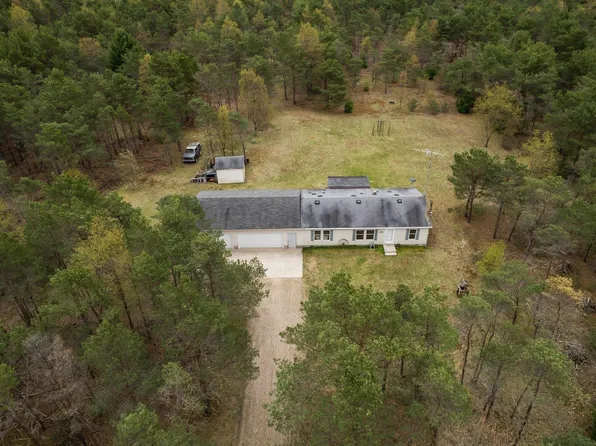 15333 County Line Rd, Thompsonville, MI 49683