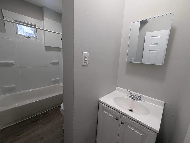 75 Woolsey St #2 — Photo 10