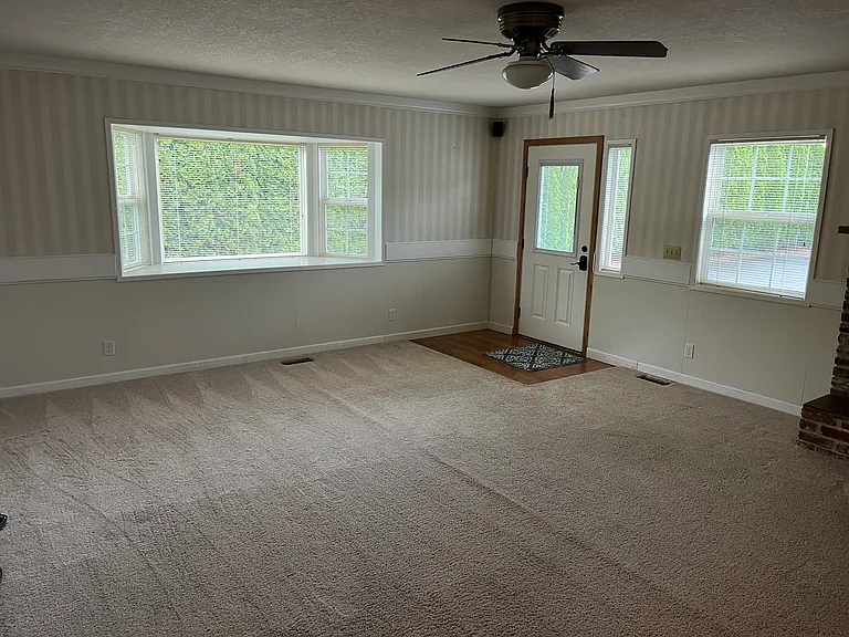 8593 Benson Rd — Photo 17