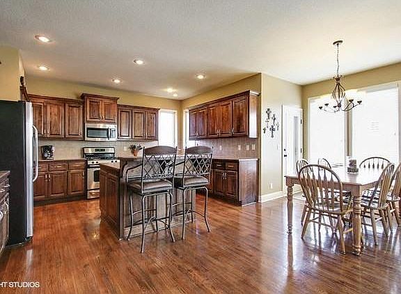 4th image of 12455 N Woodbine Ct