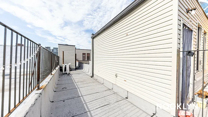 Rented by Nooklyn NYC LLC | media 34