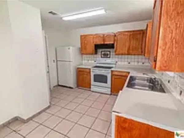 2606 Marlin Dr — Photo 8
