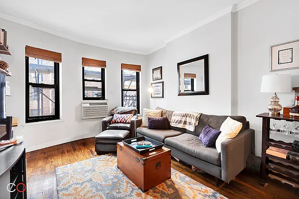 Rented by CORE | media 13