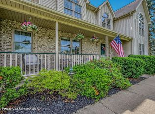 706 Epirus Hill Rd, Clarks Summit, PA 18411