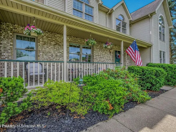 706 Epirus Hill Rd, Clarks Summit, PA 18411