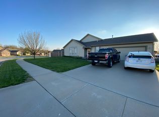 1437 Marilee Dr, Lawrence, KS 66049