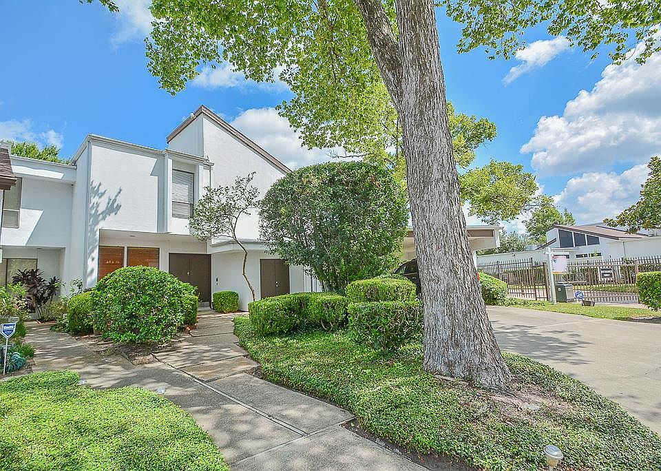 1st image of 7655 S Braeswood Blvd APT 7