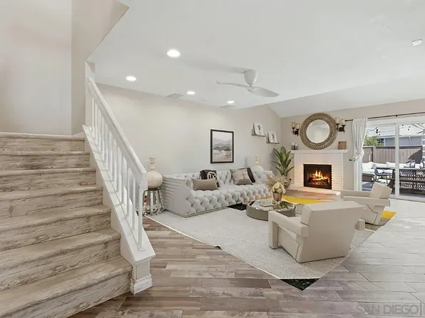 2993 Lexington Cir, Carlsbad, CA 92010