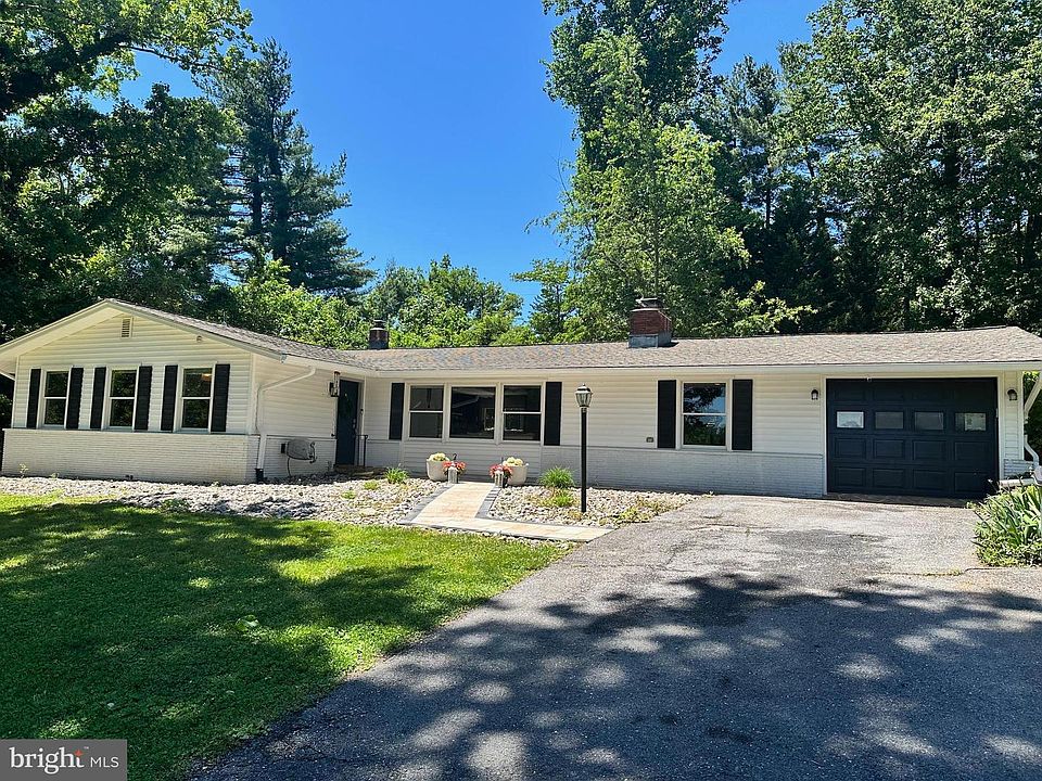 1st image of 3654 Macalpine Rd