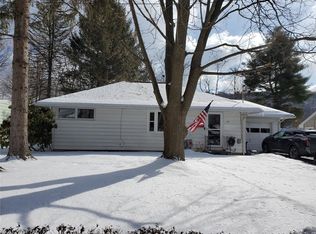 38 Ritchie Rd, Binghamton, NY 13901
