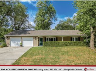 6012 Richards West Dr, Shawnee, KS 66216