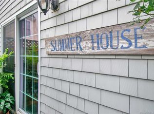 469 S Benson Rd, Fairfield, CT 06824