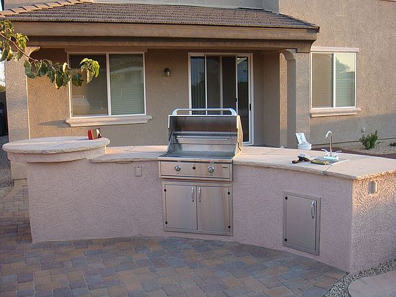Backyard Built in BBQ