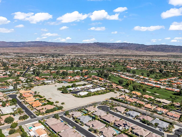 78987 Bayside Ct — Photo 47