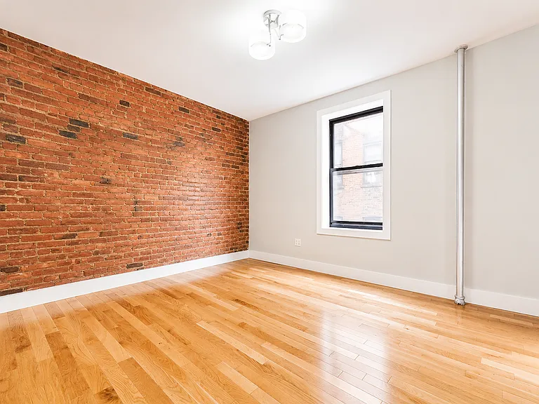 618 Academy St #4A — Photo 8