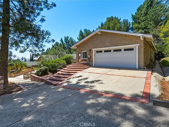 3rd image of 14015 Candlewood Dr