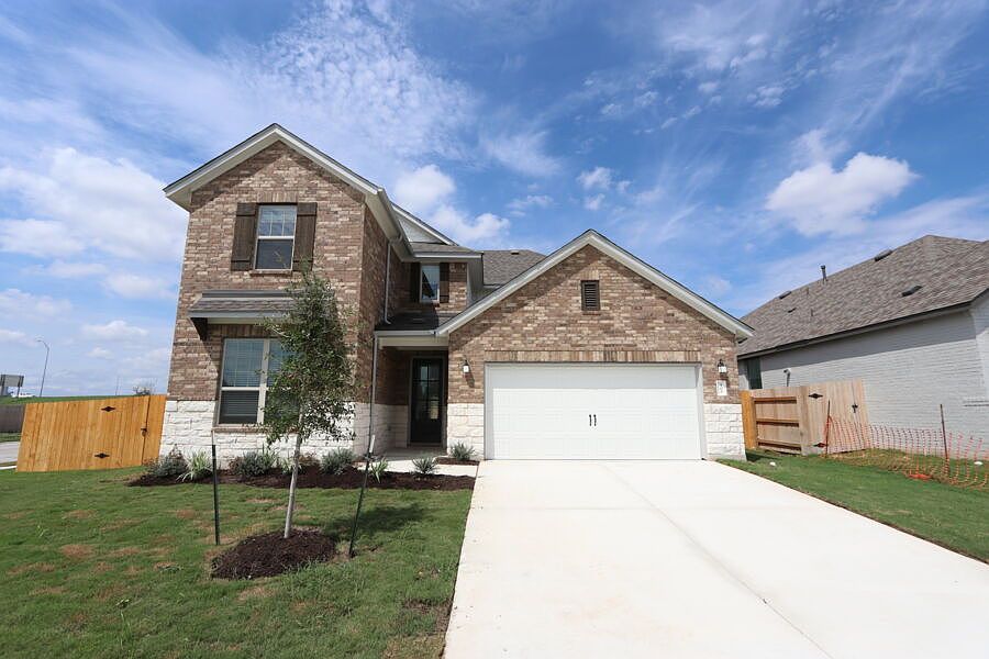 1st image of 401 Mangold Dr