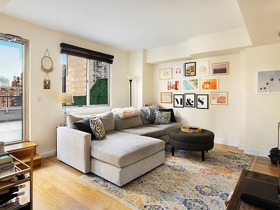 5th image of 308 E 38th St APT 17D