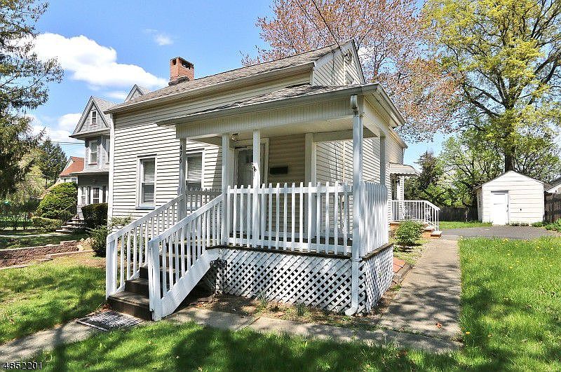 Front deck