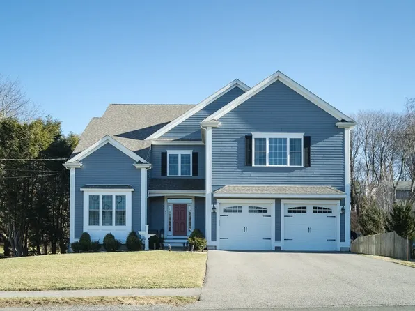 40 Hillside Ave, Needham, MA 02494