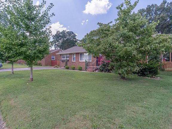 4th image of 1576 Warpath Dr