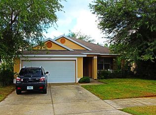 1329 Kellogg Dr, Tavares, FL 32778