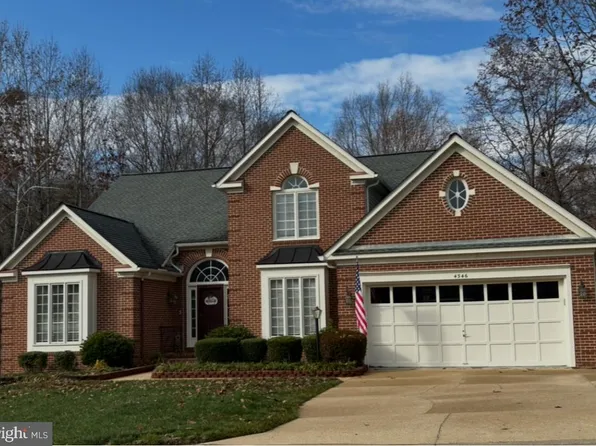 4346 Mulcaster Ter, Dumfries, VA 22025